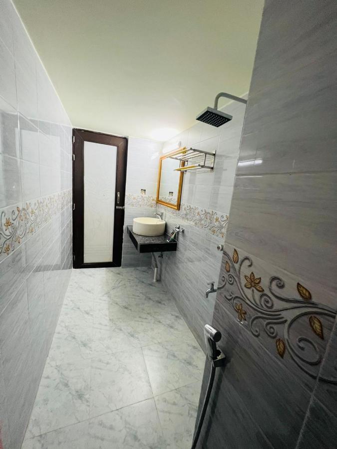 Hotel Blue Bird Дакка Экстерьер фото